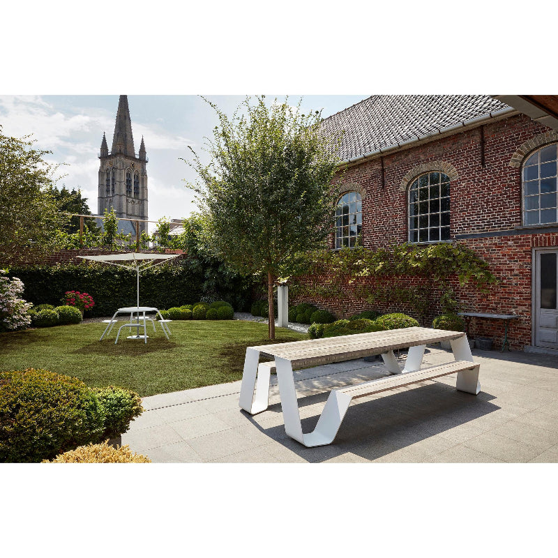 Extremis Hopper Picnic Wit